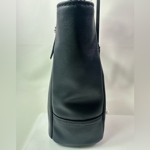 NEW GIANNI BERNINI BLACK LEATHER NAPPA TOTE - Picture 5 of 10